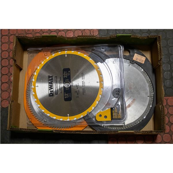 FLAT WITH THREE 12" SAWBLADES INCL. NEW