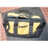 Image 1 : DEWALT BAG OF TOOLS
