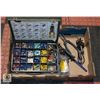 Image 1 : FLAT WITH 20 COMPARTMENT STEEL STORAGE