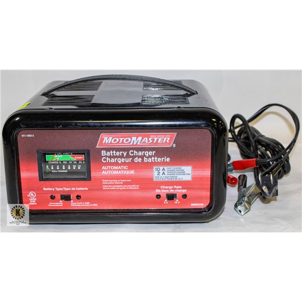 MOTOMASTER BATTERY CHARGER