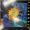 Image 1 : Def Leppard Pyromania signed album