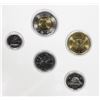 Image 2 : CANADA 5 COIN MARRIED IN 2021 COIN SET IN