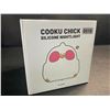 Image 4 : 1 RGBW Color-Changing Rechargeable Cooku Chick Silicone Night Light - New