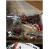Image 4 : 1 Yadkel Red Automatic Rechargeable Gel Blaster Gun - New