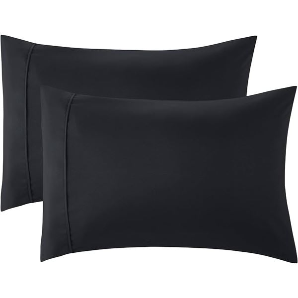 2 Packs of Bedsure Black Pillow Cases - Queen Size Pillow Covers (20 x 30in) - 2 Each/4 Total - New