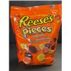 Image 2 : 1 Reese's Pieces Peanut Butter Bulk Candy Bag - Large 1.36KG Bag - New (BB: MAY/2025)