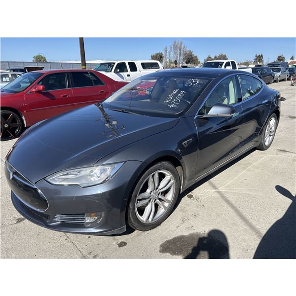 2014 Tesla Model S