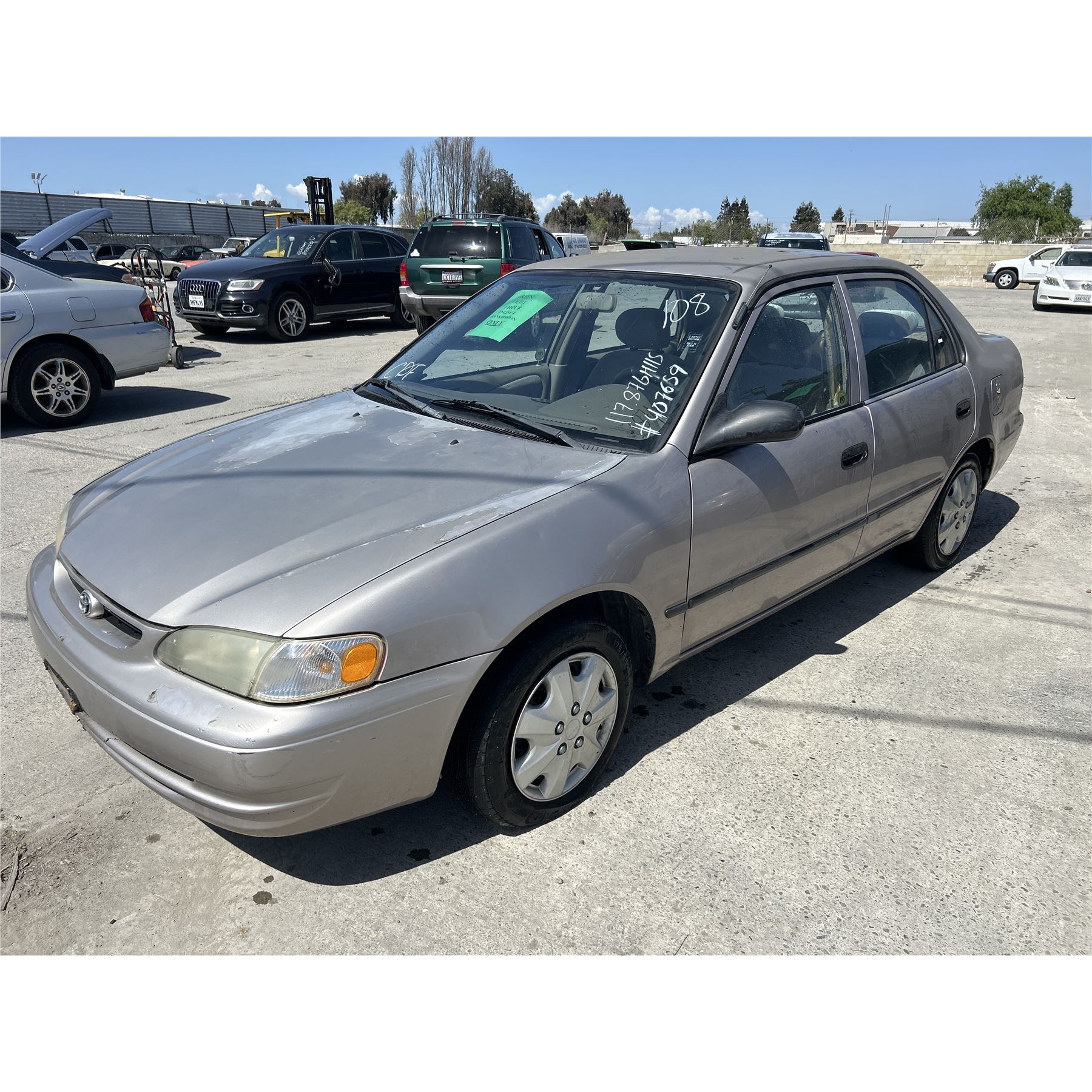 2000 Toyota Corolla