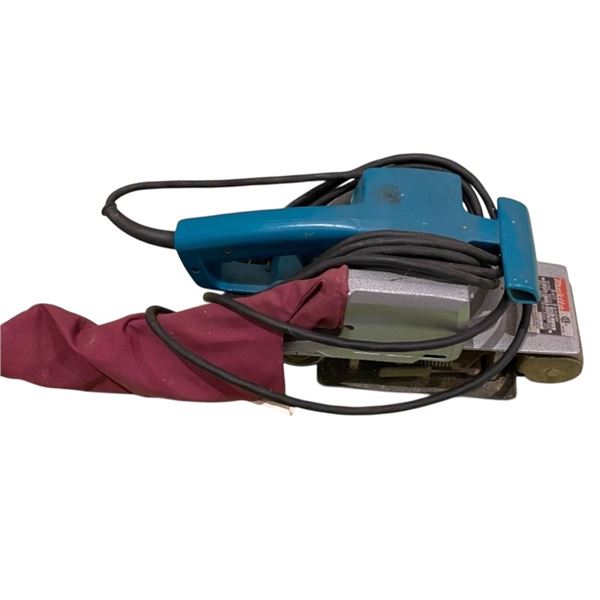 Makita Heavy Duty 3" X 24" Belt Sander Model 9924DB (Working)