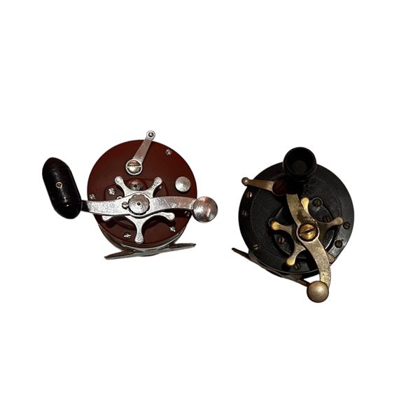 Lot of 2 Fishing Reels (Penn No.85 and Penn Peer 209)