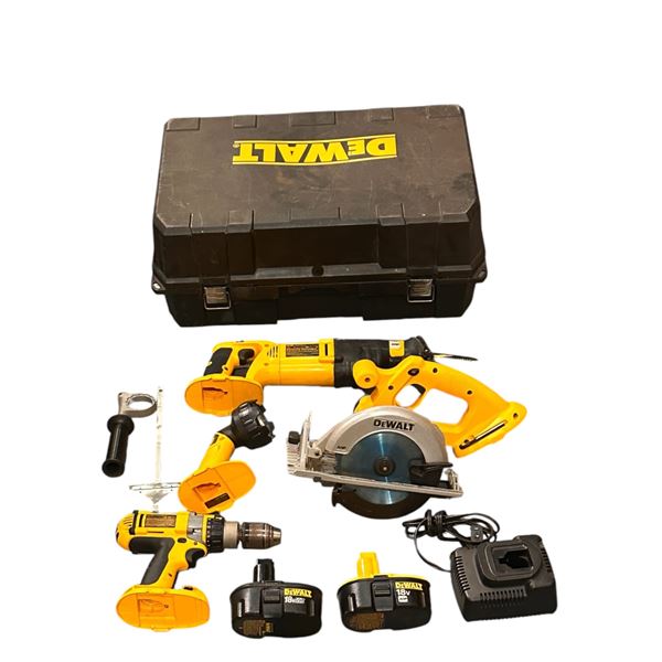 Dewalt Power Tool Set (Drill, Circ Saw, Recip Saw, Flashlight, 2 Batteries, Charger)