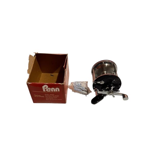 Penn Long Beach No.67 Fishing Reel w/ Box