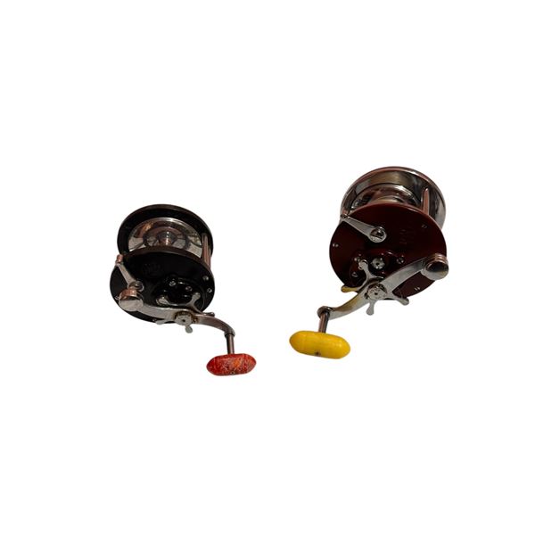 Lot of 2 Fishing Reels (Penn Peer No.309 and Penn No.285 Delmar w/ Box)
