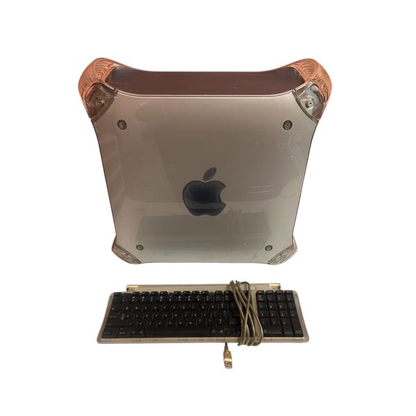 Apple Power Mac G4 Desktop Computer w/ Keyboard