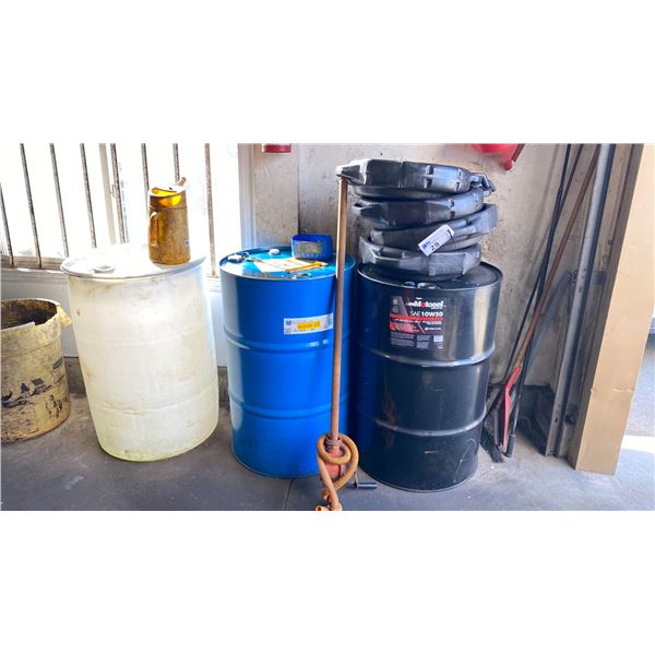 GROUP LOT OIL DRAIN PANS, FUNNELS, BARREL PUMP AND 3 BARRELS