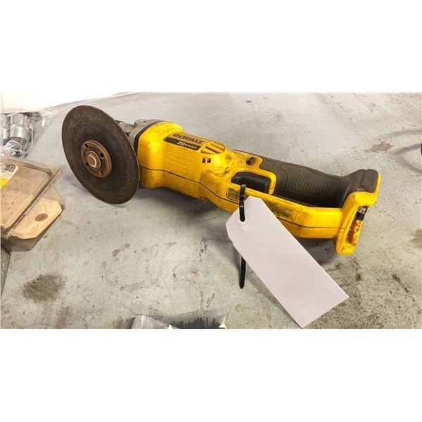DEWALT 20V ANGLE GRINDER MODEL DCG412 NO BATTERY