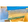 Image 3 : LARGE SANDBLASTER WITH LIGHT, CLEAR GLASS AND 3 PIECES OF NEW REPLACEMENT GLASS,