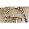 Image 3 : FLOOR MOUNTED PNEUMATIC/HYDRAULIC HOIST. APPROX 56"-100" RANGE.