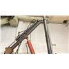 Image 3 : HYDRAULIC/ELECTRIC HOIST CAPABLE OF LIFTING SEVERAL THOUSAND LBS. APPROX 17' MAST. PURCHASER