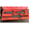 Image 2 : PNEUMATIC FAN CLUTCH WRENCH SET MODEL 43300