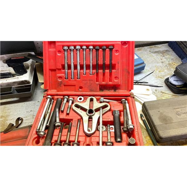 MAC TOOLS BOLT GRIP WHEEL PULLER KIT MODEL STP500M