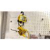 Image 3 : CONTENTS OF PEG BOARD. WORK LIGHT, 2 AUTOMATIC WELDING MASKS, SAW BLADES 10", CLAMPS, WHEEL PULLER