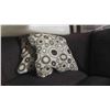 Image 8 : New Couch 86'' Wide , 1 Piece of Sectional 