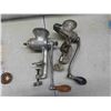 Image 2 : Vintage Meat Gringers, Food Grater w/ Original