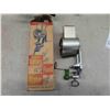 Image 8 : Vintage Meat Gringers, Food Grater w/ Original
