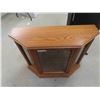 Image 8 : Oak Display Cabinet w/ Interior Light & Glass 