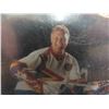 Image 2 : Bobby Hull Zellers Autographed Card in Display