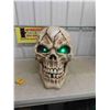 Image 1 : Large Skull Battery Light Up / Noise