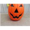 Image 3 : Pumpkin Blow Mold Light Up 21'' Tall 