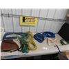 Image 1 : Feed Bags , Leads