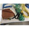 Image 2 : Feed Bags , Leads