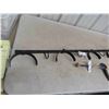 Image 2 : Saddle Blanket , Drying Rod, Harness, Tack Rack 