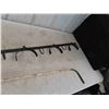 Image 4 : Saddle Blanket , Drying Rod, Harness, Tack Rack 