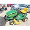 Image 3 : John Deere LA 125 21HP Hydrostatic Riding Mower 