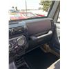 Image 17 : 2003 Jeep TJ Rubicon Sport Utility, 6 Cylinder, Manual 5 Speed,  4WD, 127,000kms (ONLY 30k PUT ON 
