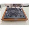 Image 2 : Yamaha YP70 Turntable with Dust Cover - 