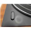 Image 3 : Yamaha YP70 Turntable with Dust Cover - 