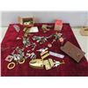 Image 1 : Vintage Yale Lock Sets with 87 Cabinet &