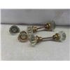 Image 2 : Vintage Door Hardware: 6 Glass Knobs, 