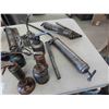 Image 8 : Grease Guns, Squirt Cans, Funnels