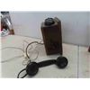 Image 11 : Antique Phones - Working Condition