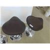 Image 5 : 4 Modern Bar Stools