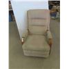 Image 2 : Lazy Boy Recliner/Platform Rocker
