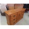 Image 2 : Pine Dresser 38'' x 62 1/2'' x 18'' 