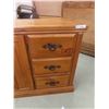 Image 4 : Pine Dresser 38'' x 62 1/2'' x 18'' 