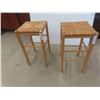 Image 1 : 2 Stools
